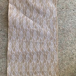 10 burlap lace runners